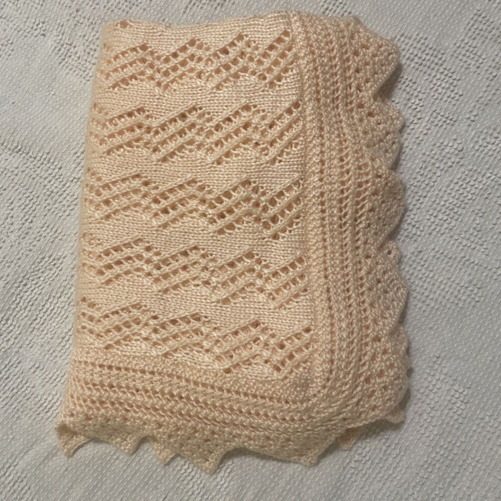 Vintage Hand Crocheted Baby Afghan 34”x31” Peach Very Soft Excellent Condition